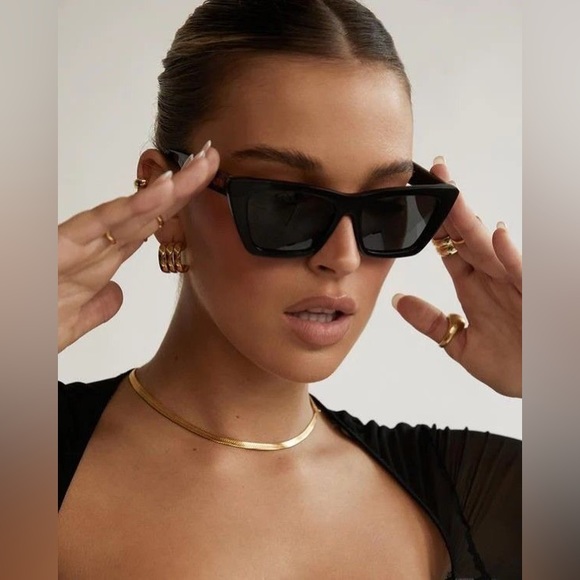 Saint Laurent Sunglasses - Picture 9 of 12